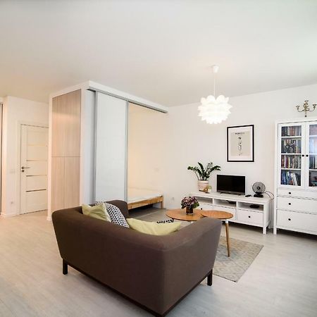 #Stayhere - Comfy & Stylish Studio With Green Patio Close To Old Town فيلنيوس المظهر الخارجي الصورة