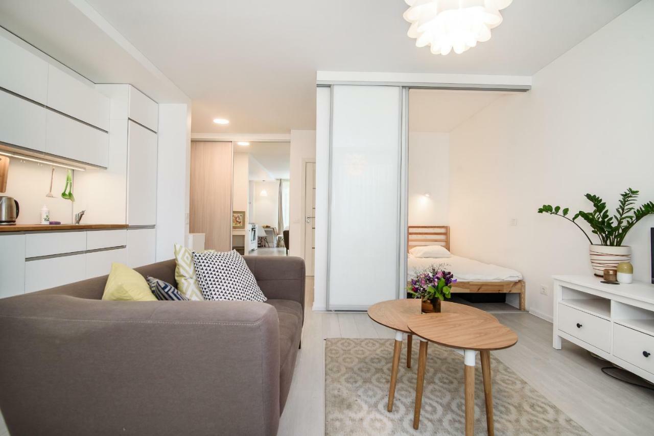 #Stayhere - Comfy & Stylish Studio With Green Patio Close To Old Town فيلنيوس المظهر الخارجي الصورة