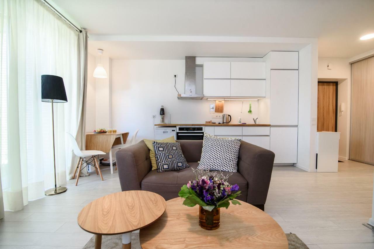 #Stayhere - Comfy & Stylish Studio With Green Patio Close To Old Town فيلنيوس المظهر الخارجي الصورة